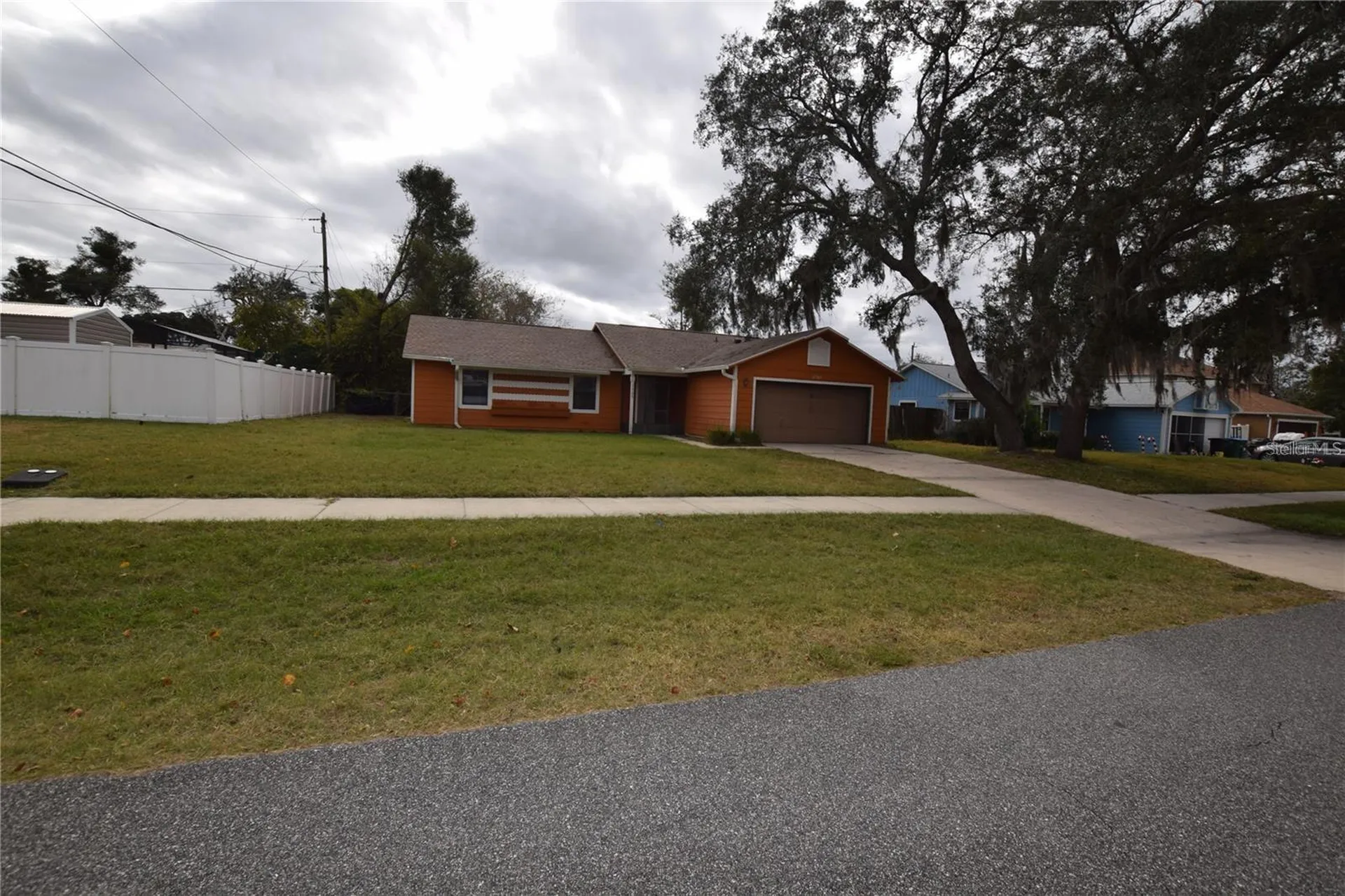 2585 Derby Drive Deltona FL 32738