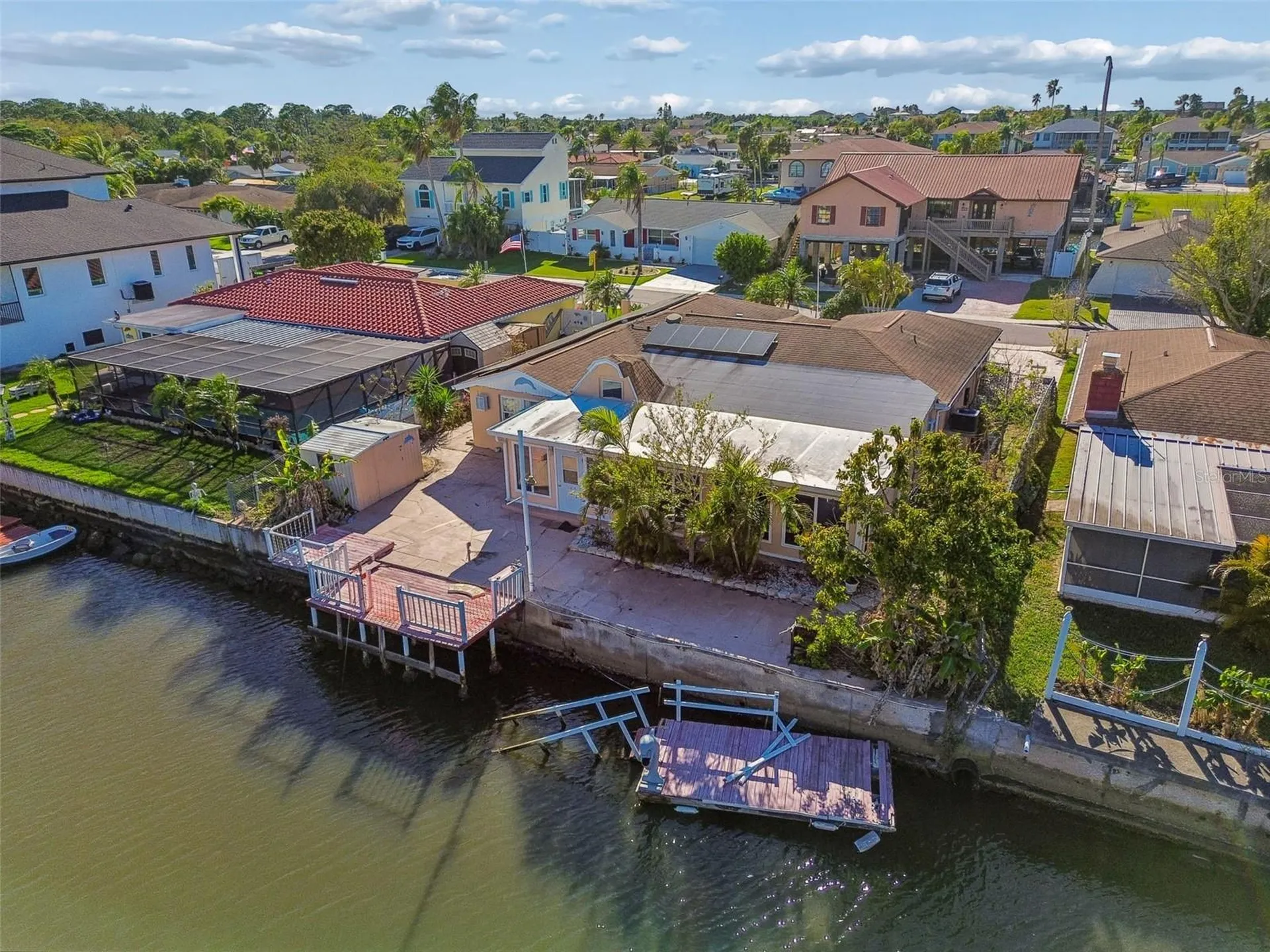 9900 Island Harbor Drive Port Richey FL 34668
