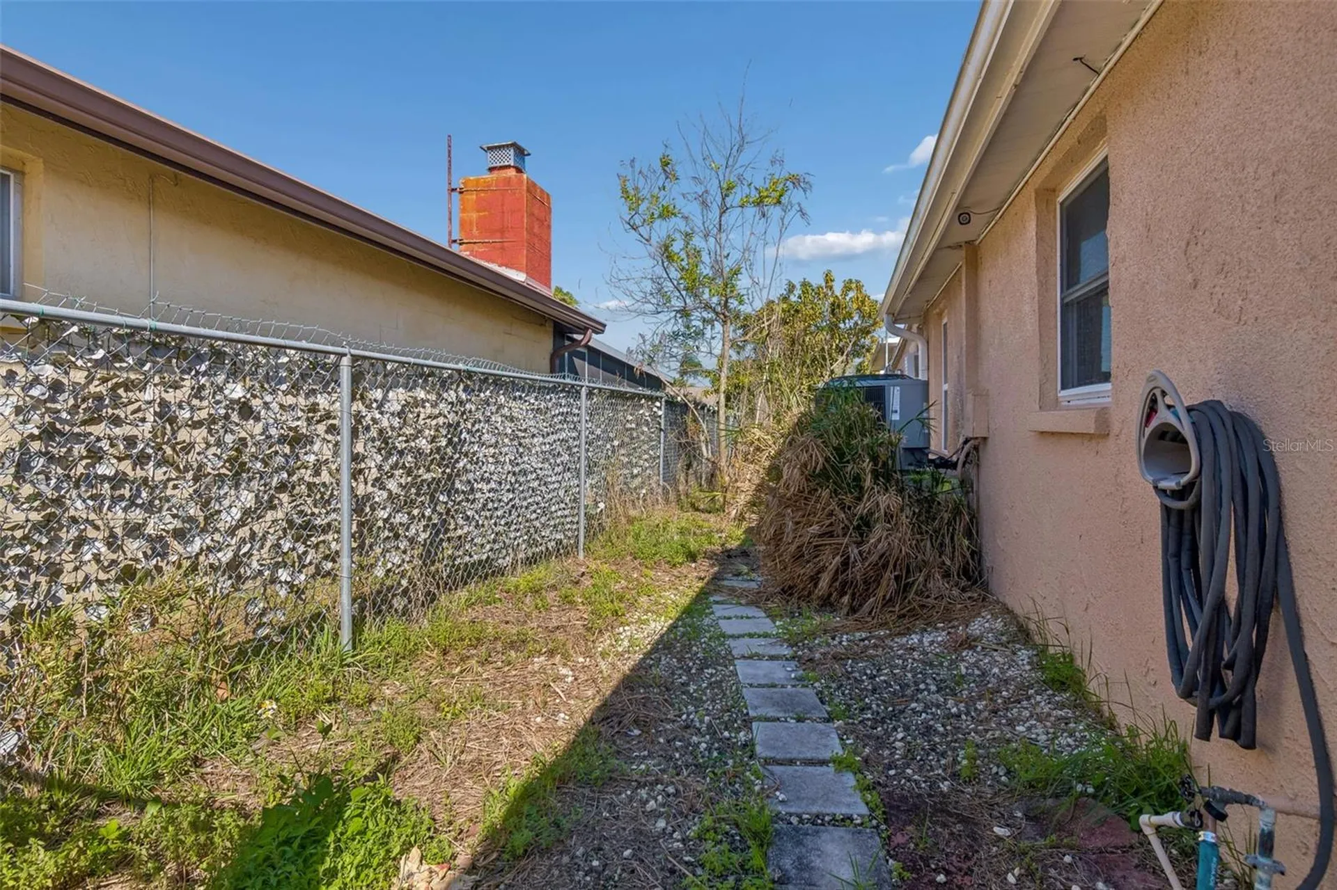 9900 Island Harbor Drive Port Richey FL 34668