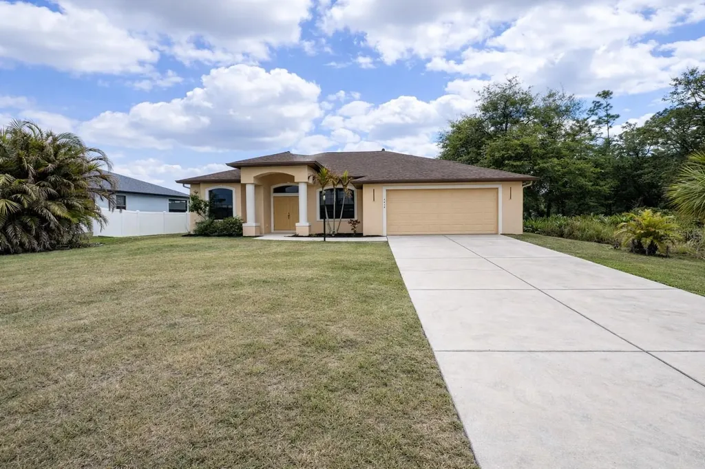 4458 Maverick Street North Port FL 34288