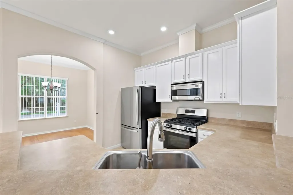 8668 SW 77th Avenue Gainesville FL 32608