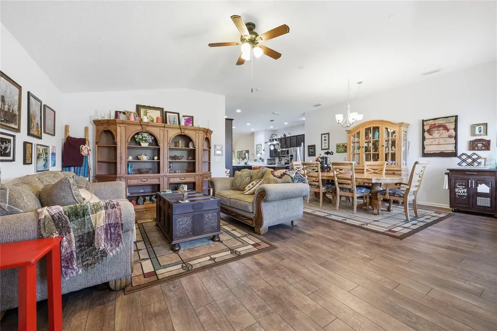 8279 NW 53rd Street Gainesville FL 32653