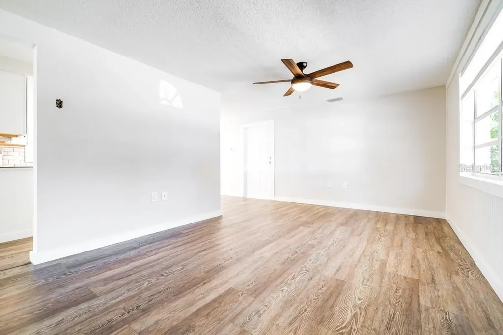 5026 Moog Road Holiday FL 34690