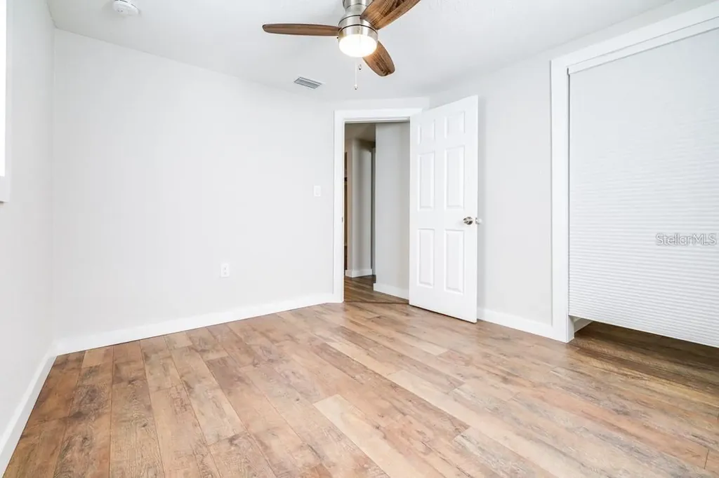 5026 Moog Road Holiday FL 34690