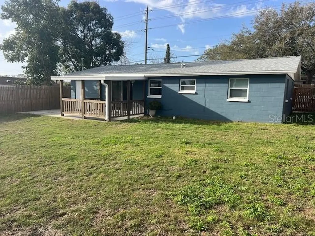 5026 Moog Road Holiday FL 34690