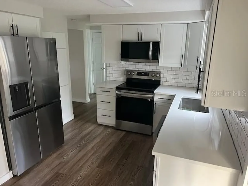 5026 Moog Road Holiday FL 34690