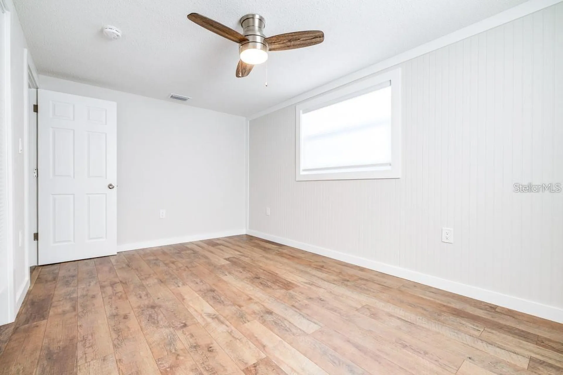 5026 Moog Road Holiday FL 34690