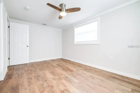 5026 Moog Road Holiday FL 34690