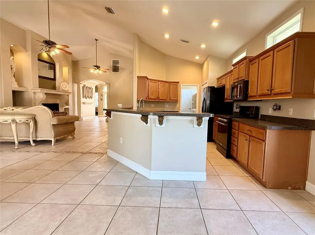 6614 64th Terrace E Bradenton FL 34203