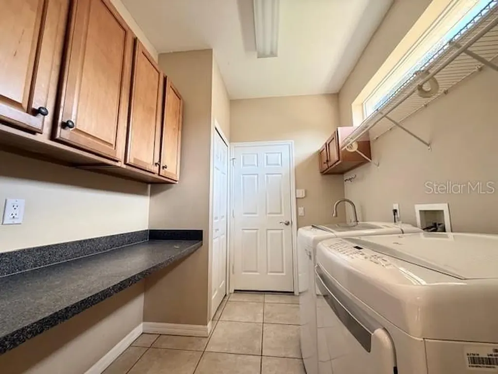6614 64th Terrace E Bradenton FL 34203