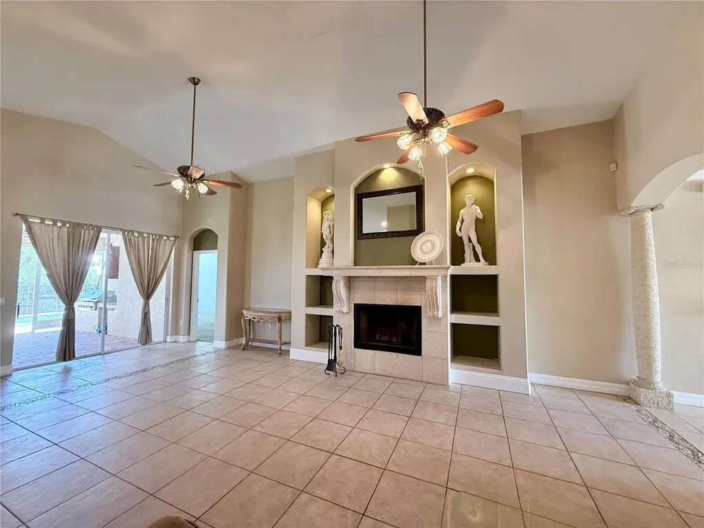 6614 64th Terrace E Bradenton FL 34203