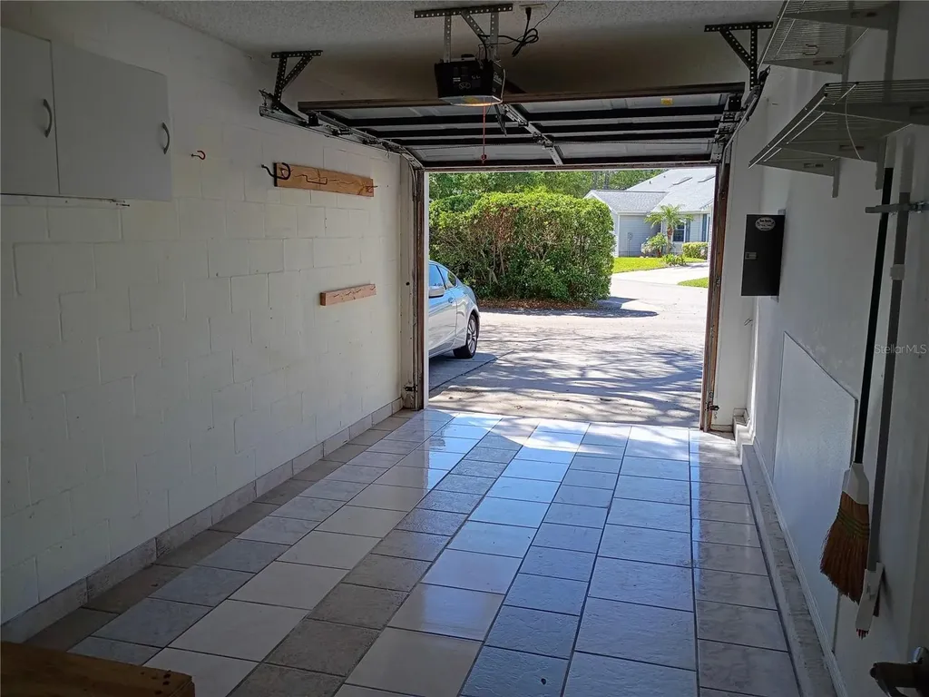 39650 Us Highway 19 N Tarpon Springs FL 34689