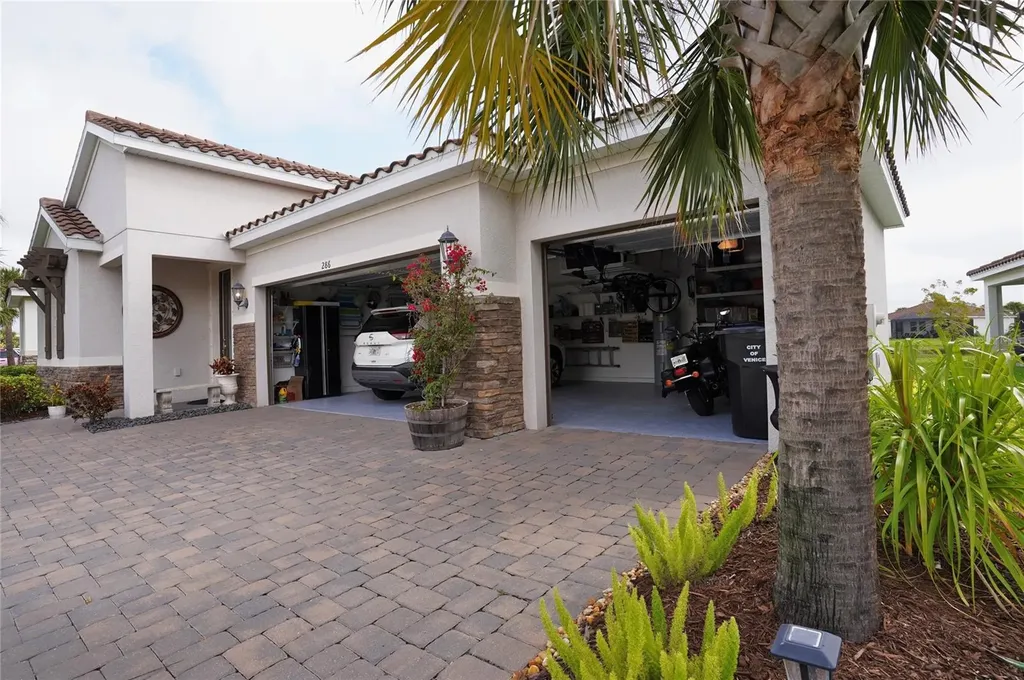 286 Daylily Boulevard Nokomis FL 34275
