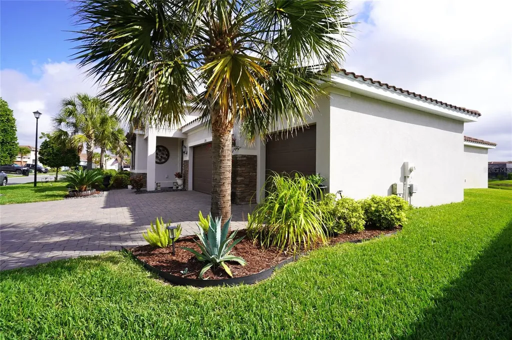 286 Daylily Boulevard Nokomis FL 34275