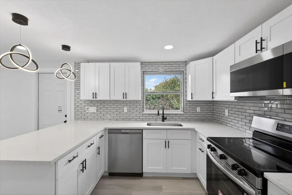 3838 Cherrywood Drive Holiday FL 34691