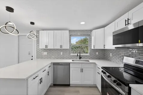 3838 Cherrywood Drive Holiday FL 34691