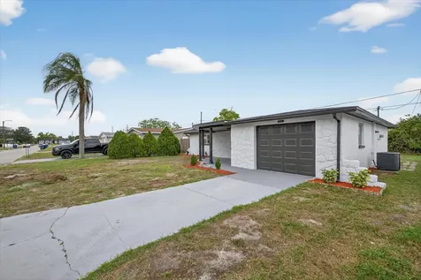 3838 Cherrywood Drive Holiday FL 34691