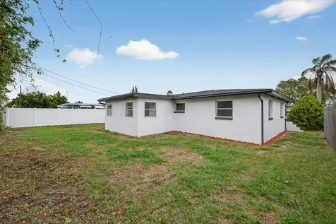 3838 Cherrywood Drive Holiday FL 34691