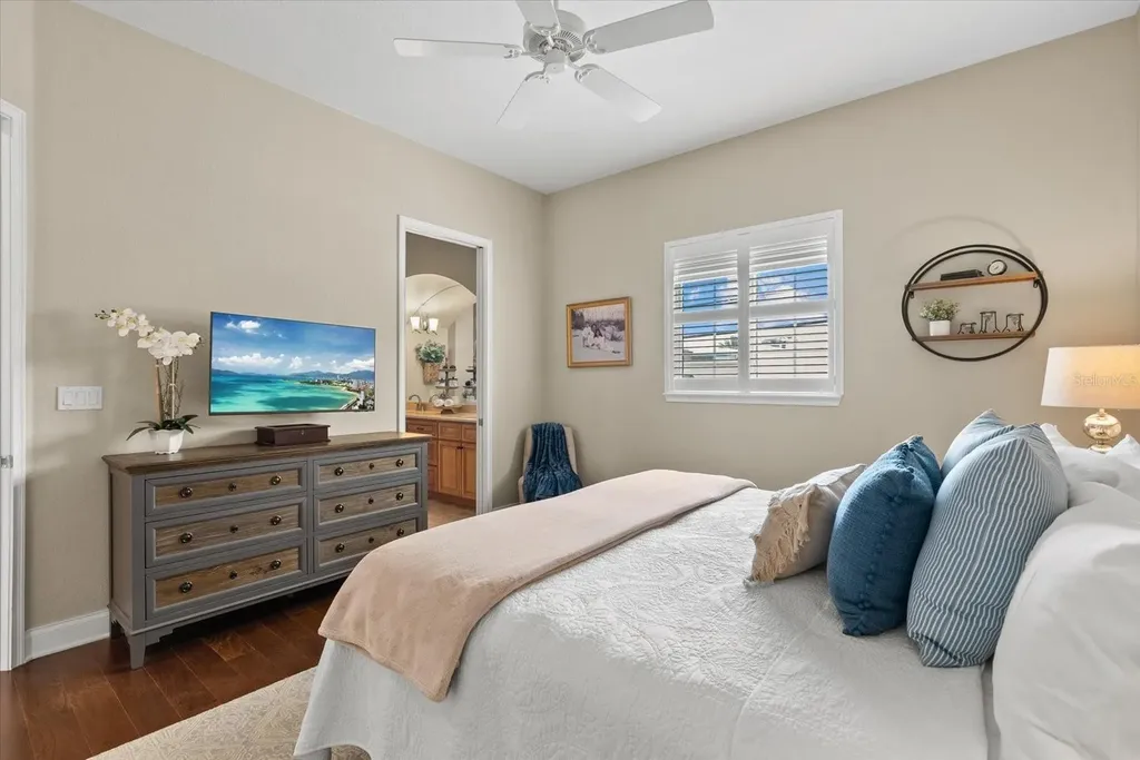 429 Nokomis Avenue S Venice FL 34285