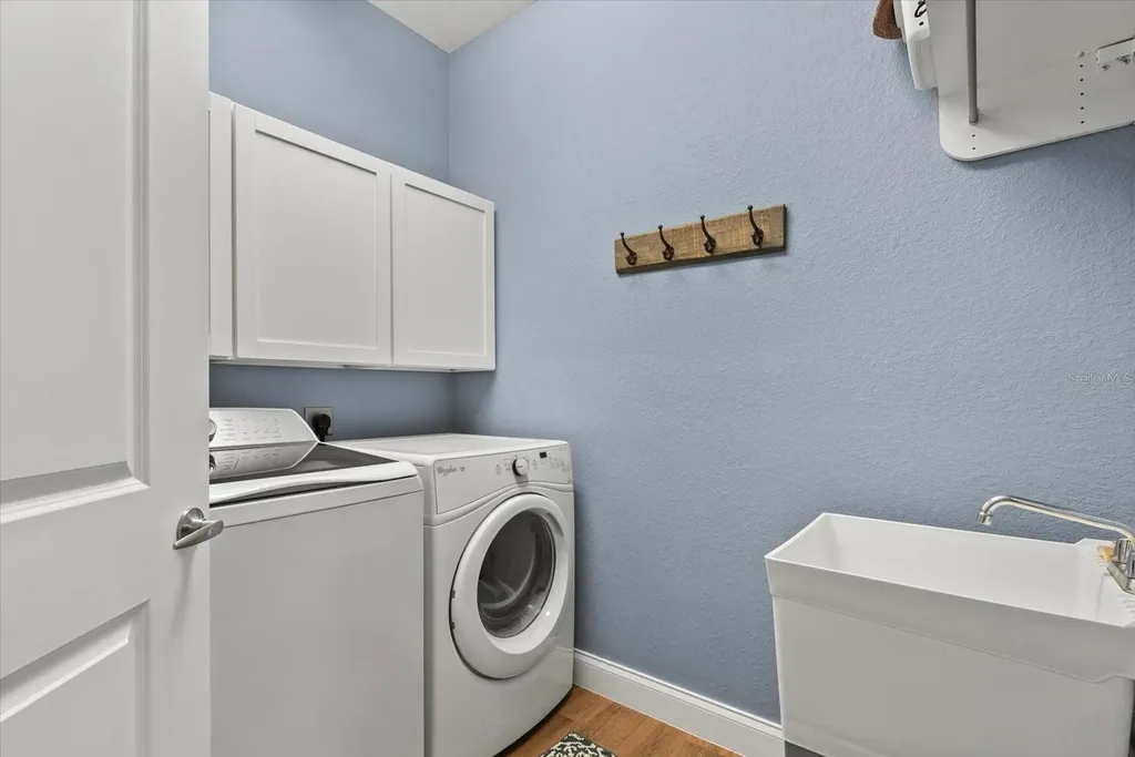 429 Nokomis Avenue S Venice FL 34285