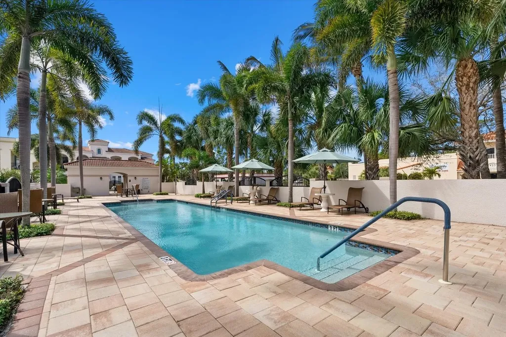 429 Nokomis Avenue S Venice FL 34285