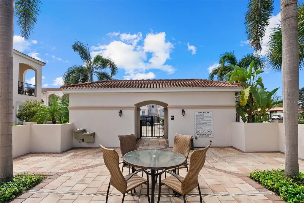 429 Nokomis Avenue S Venice FL 34285