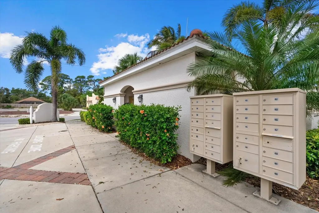 429 Nokomis Avenue S Venice FL 34285