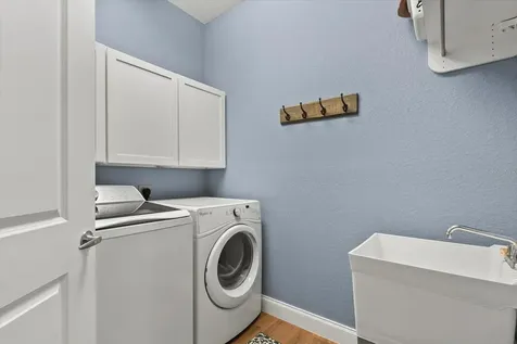 429 Nokomis Avenue S Venice FL 34285