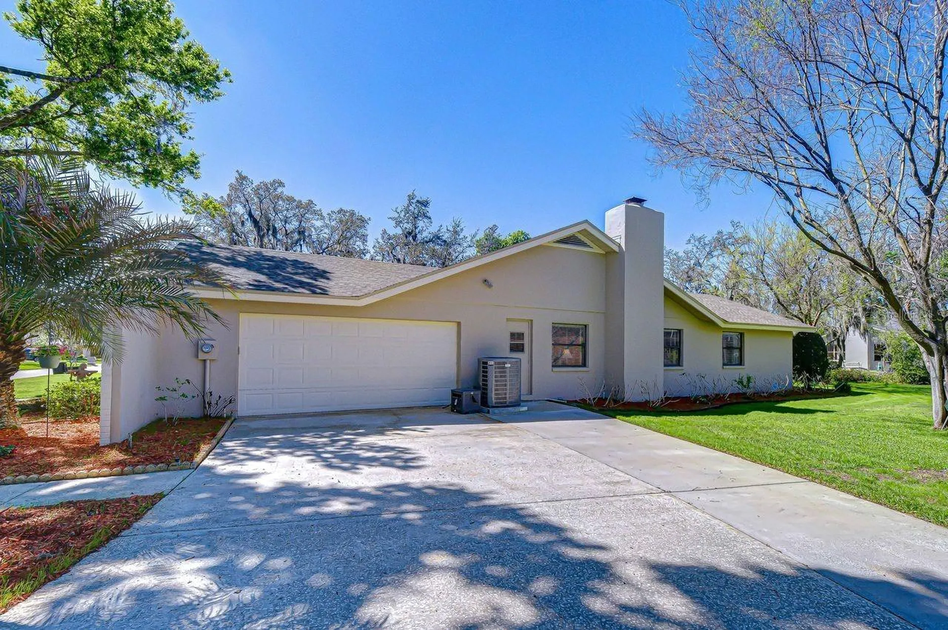 2913 Forest Club Drive Plant City FL 33566