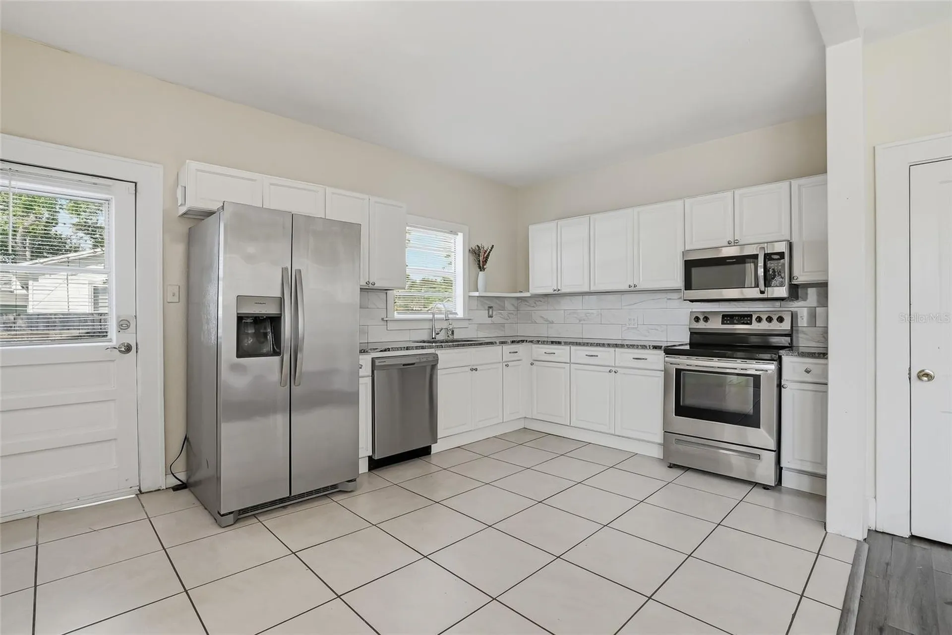 4026 4th Avenue S St Petersburg FL 33711