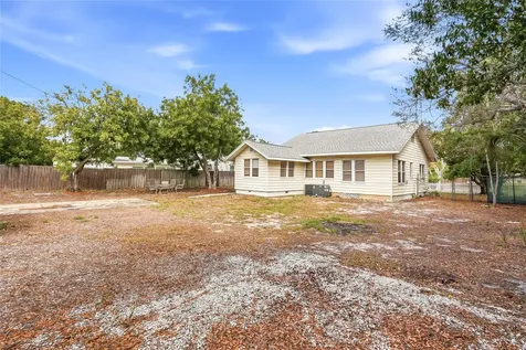 4026 4th Avenue S St Petersburg FL 33711