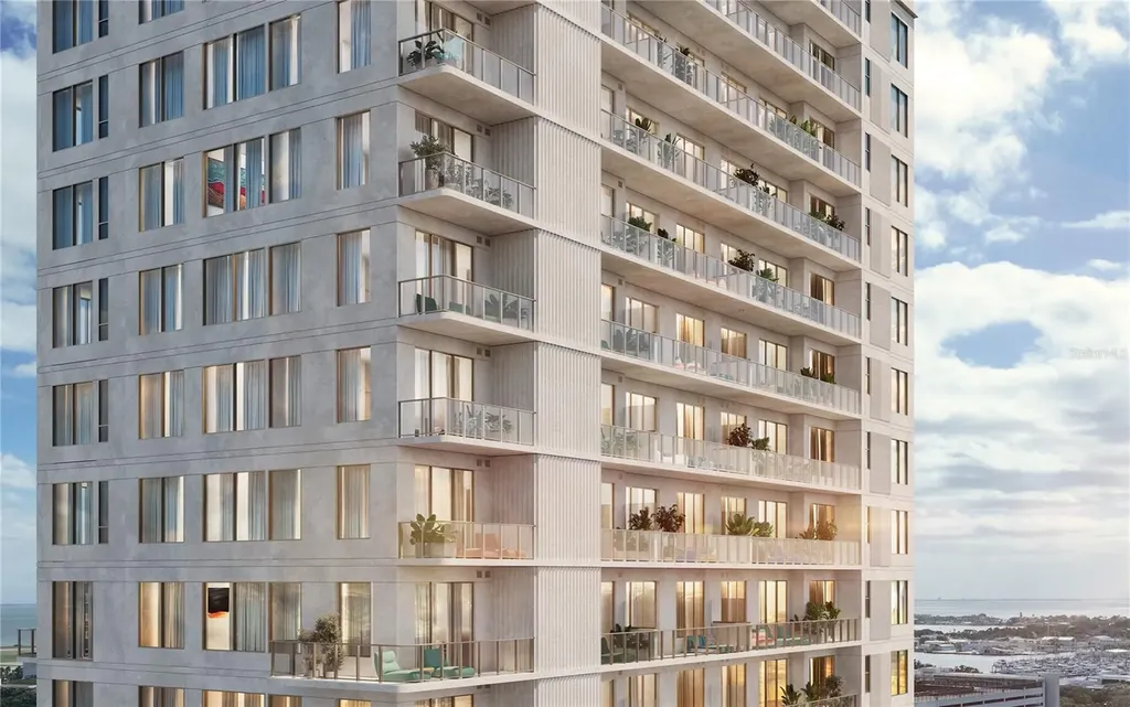 344 4th Street S St Petersburg FL 33701