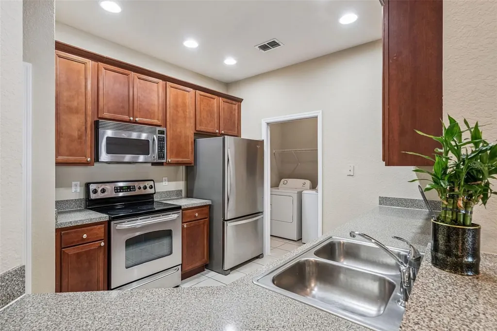 3001 Laurel Park Lane Kissimmee FL 34741
