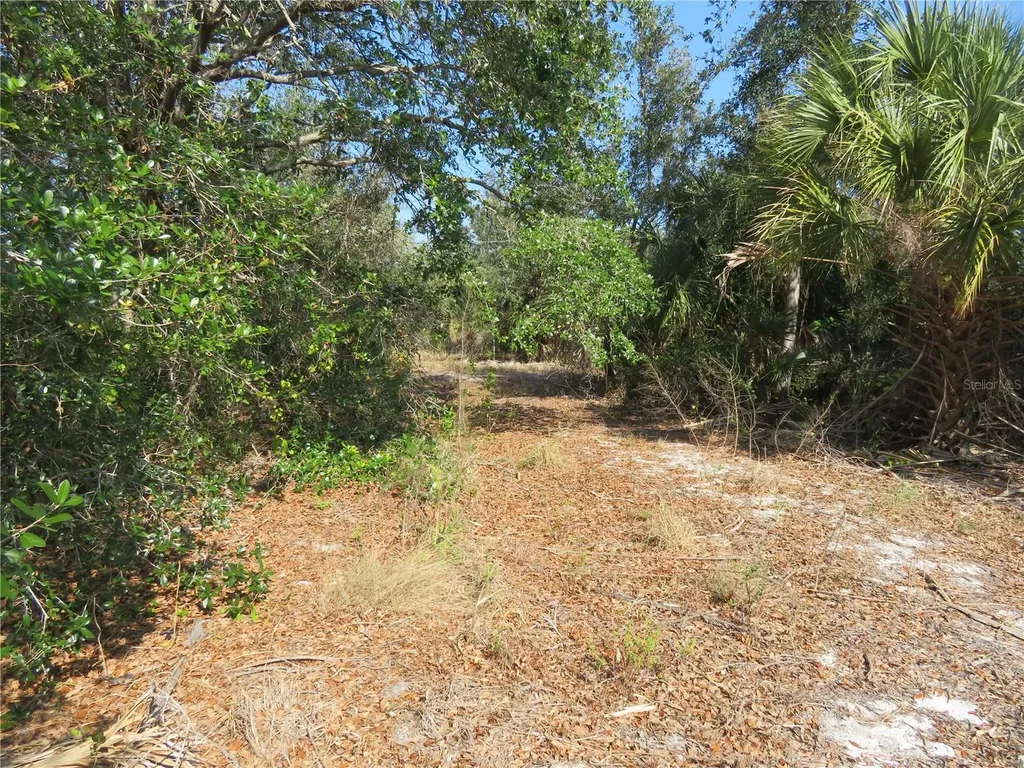 6186 Herb Street Englewood FL 34224
