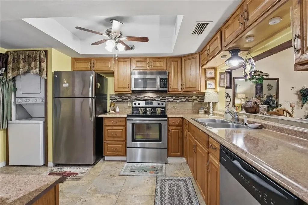 7804 Eureka Drive Hudson FL 34667