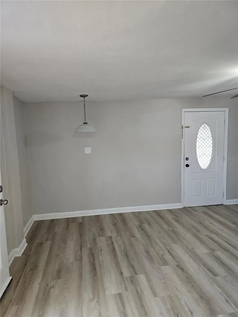 6217 Blossom Avenue Tampa FL 33614