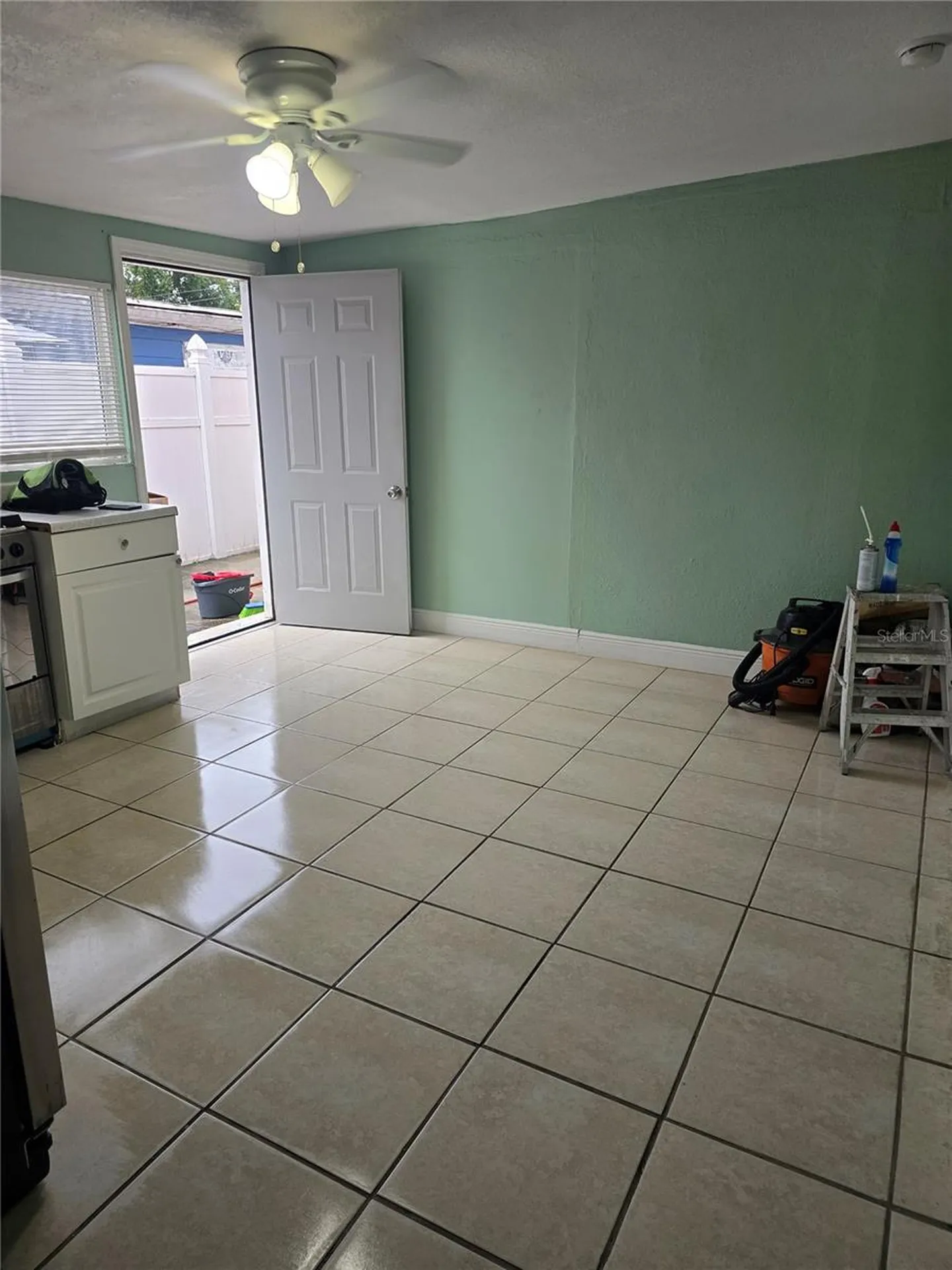 6217 Blossom Avenue Tampa FL 33614