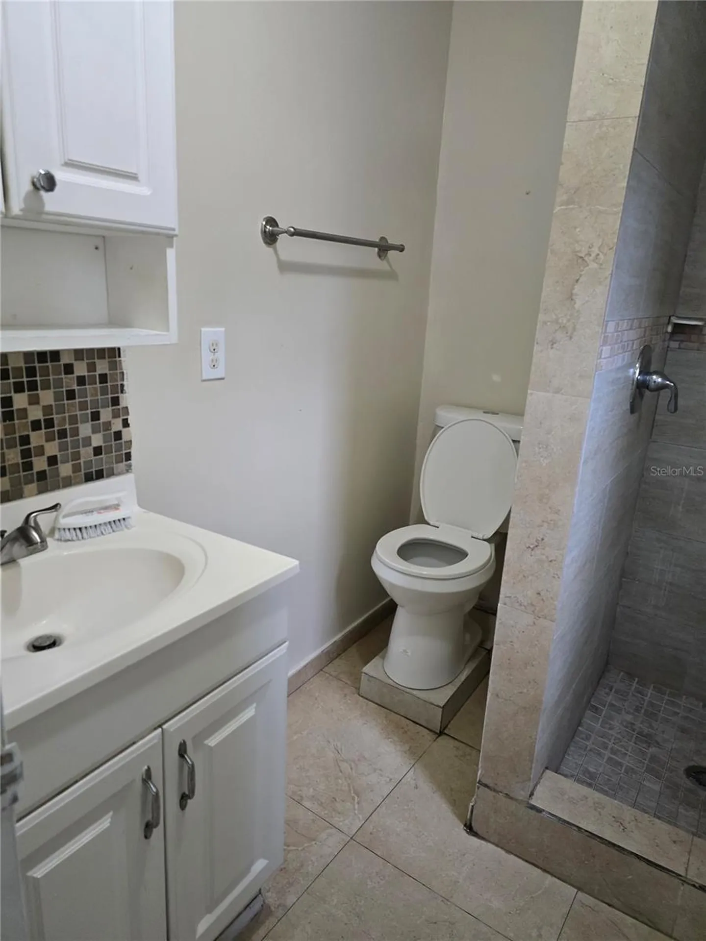 6217 Blossom Avenue Tampa FL 33614
