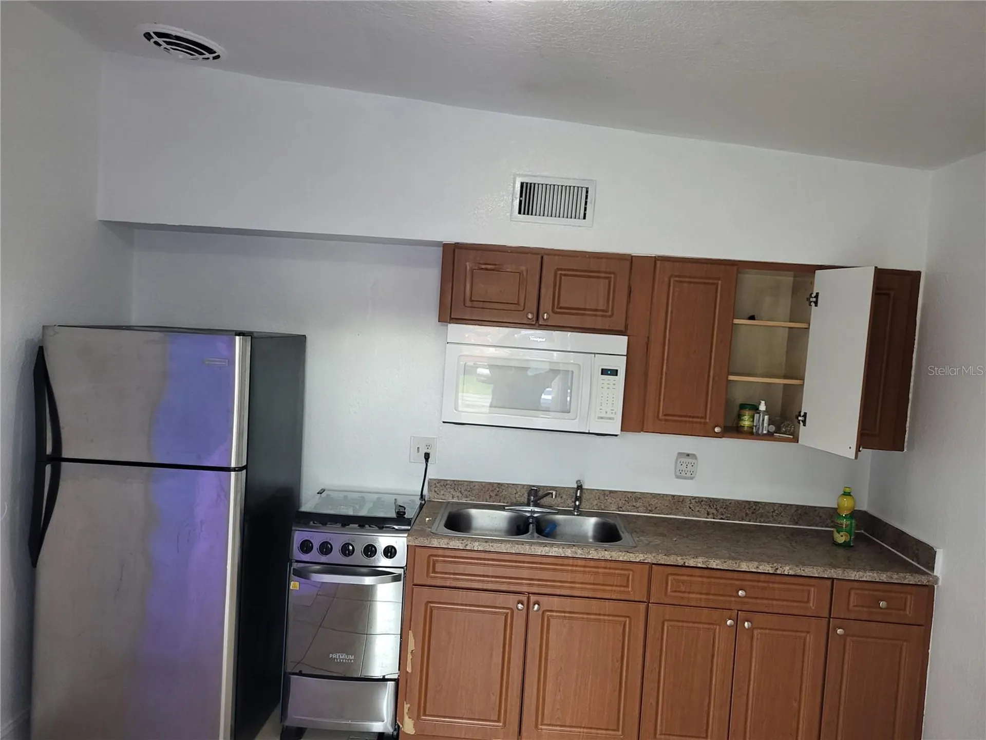 6217 Blossom Avenue Tampa FL 33614