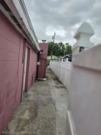 6217 Blossom Avenue Tampa FL 33614