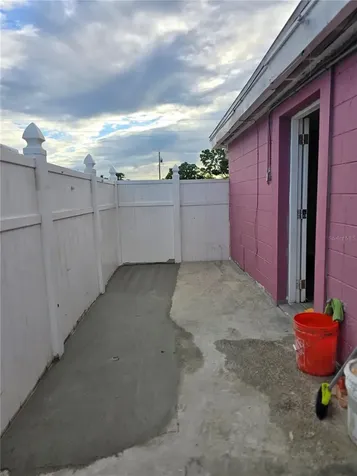 6217 Blossom Avenue Tampa FL 33614