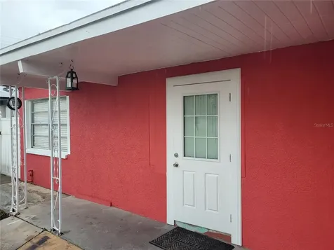 6217 Blossom Avenue Tampa FL 33614