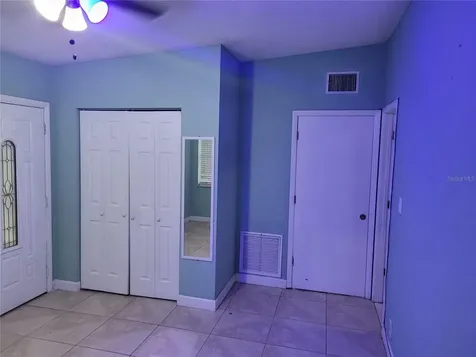 6217 Blossom Avenue Tampa FL 33614