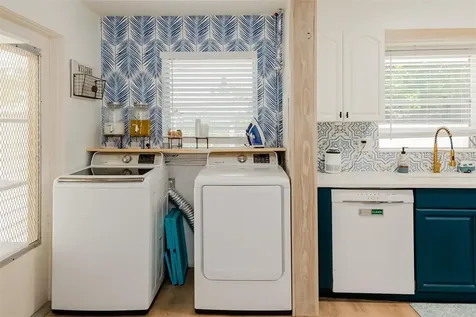 2445 Constitution Boulevard Sarasota FL 34231