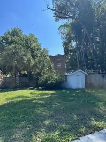 7211 N Taliaferro Avenue Tampa FL 33604
