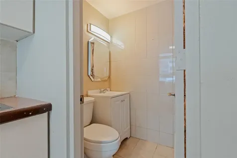 77 C.king's Court San Juan PR 00911
