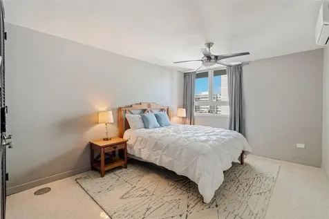 77 C.king's Court San Juan PR 00911