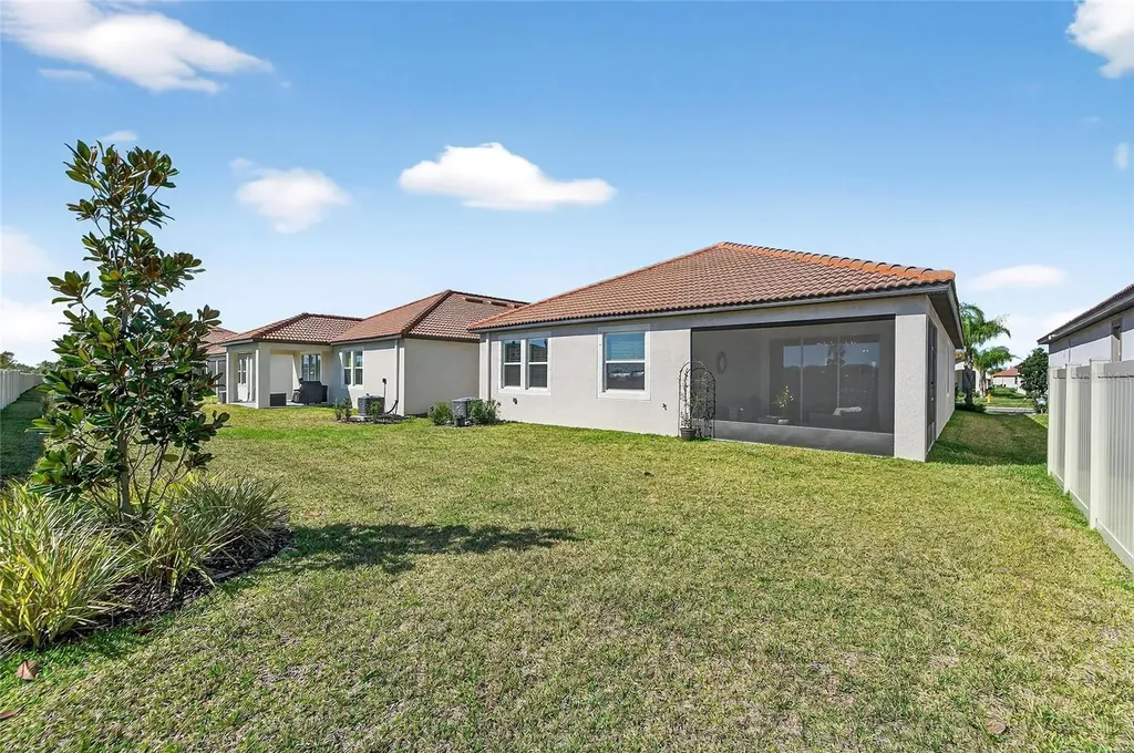 17212 Holly Well Avenue Wimauma FL 33598