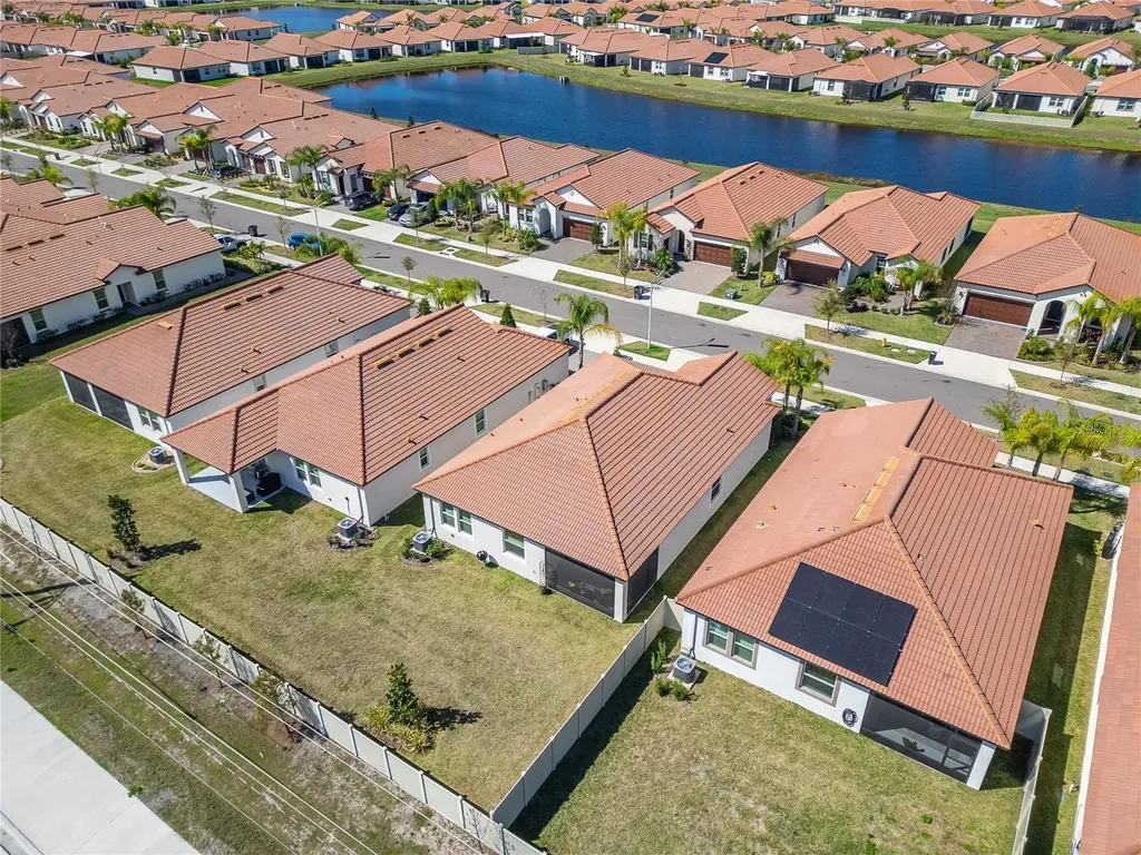 17212 Holly Well Avenue Wimauma FL 33598