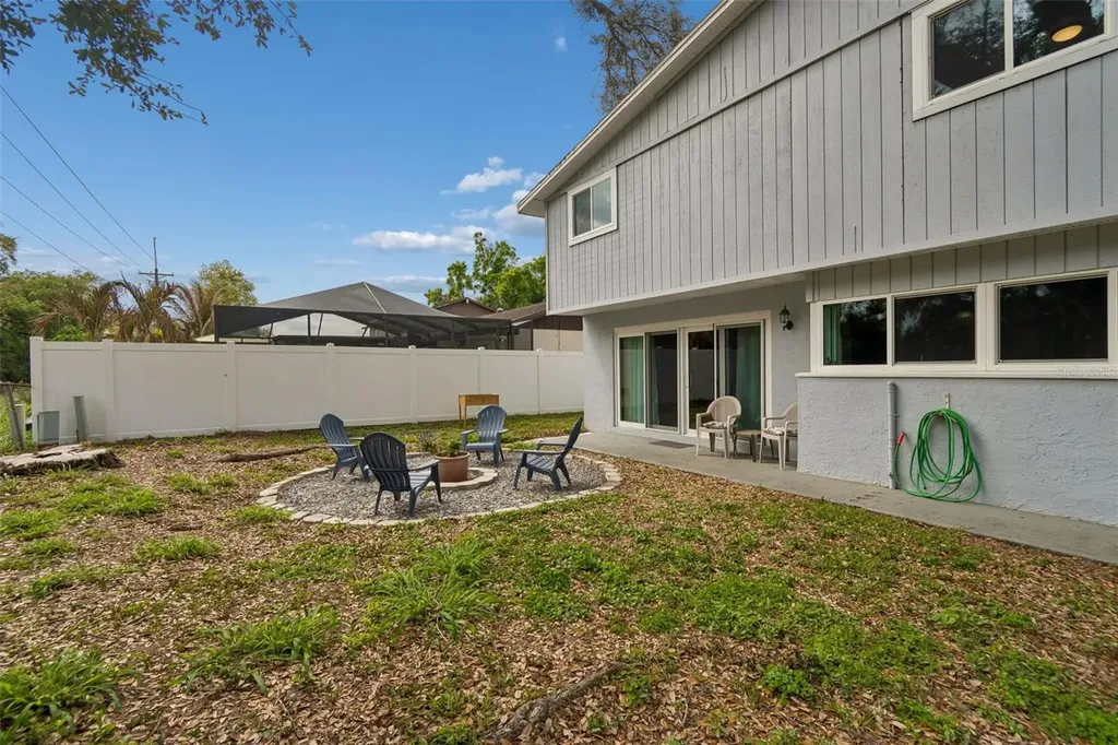 6815 Mitchell Circle Tampa FL 33634